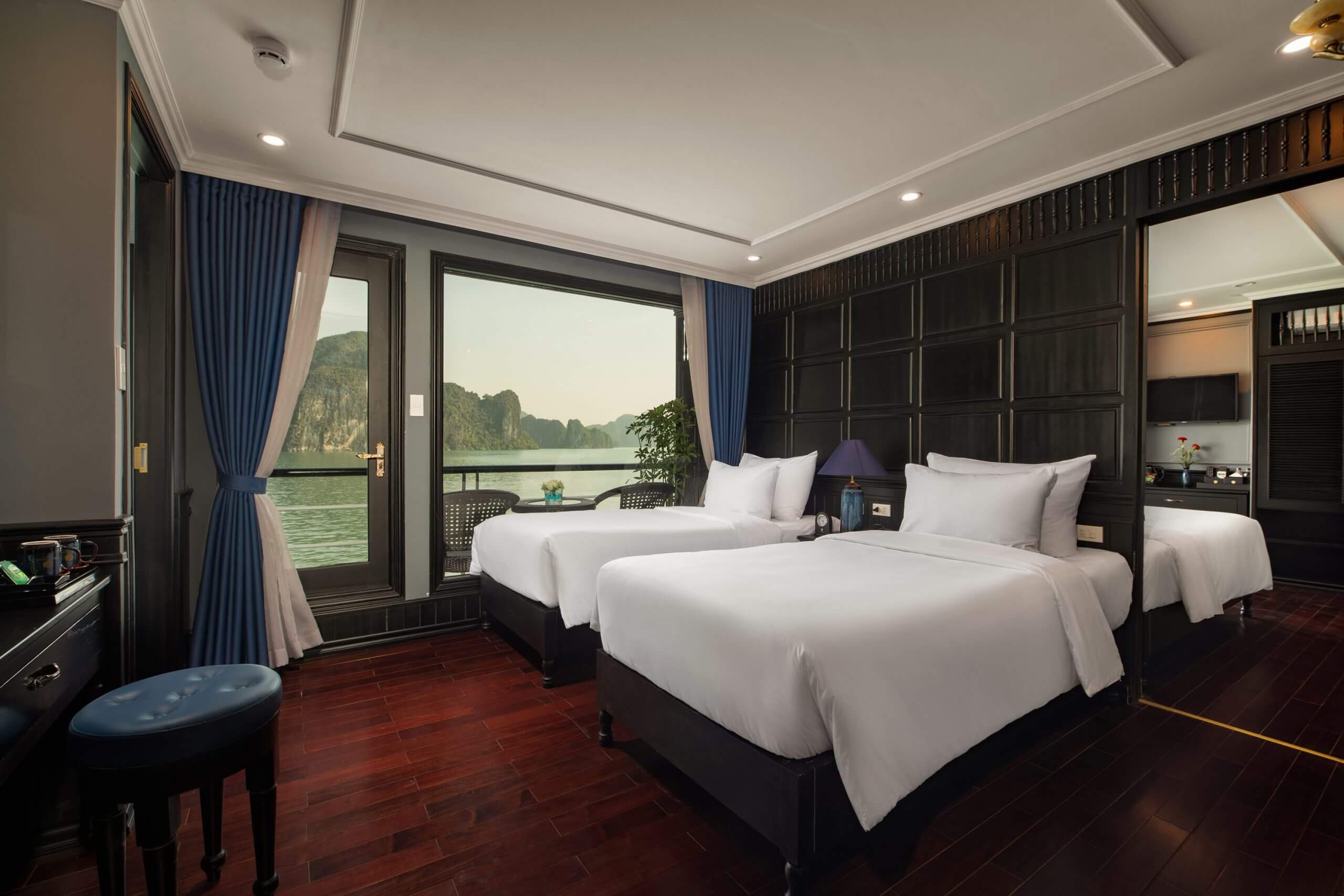 Family Connecting Suite With Private Ocean View 2