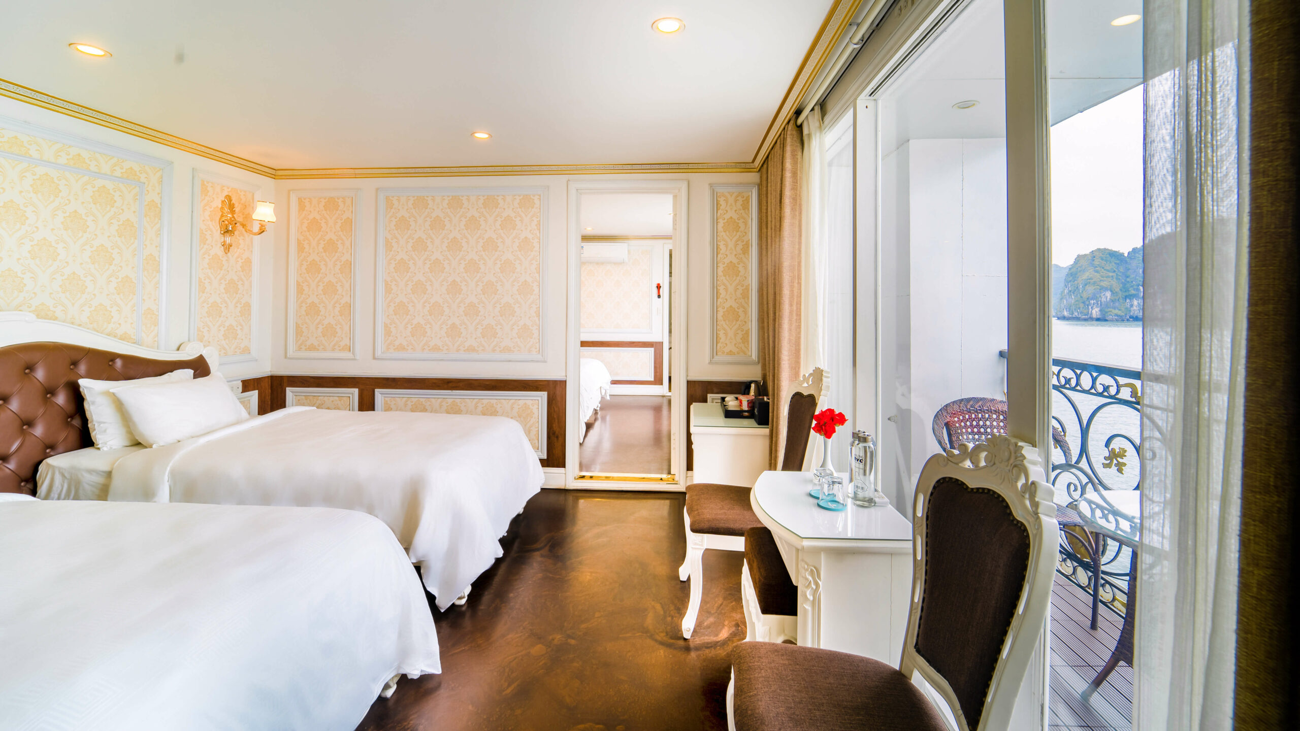Aquamarine Cruise - Junior Suite 4