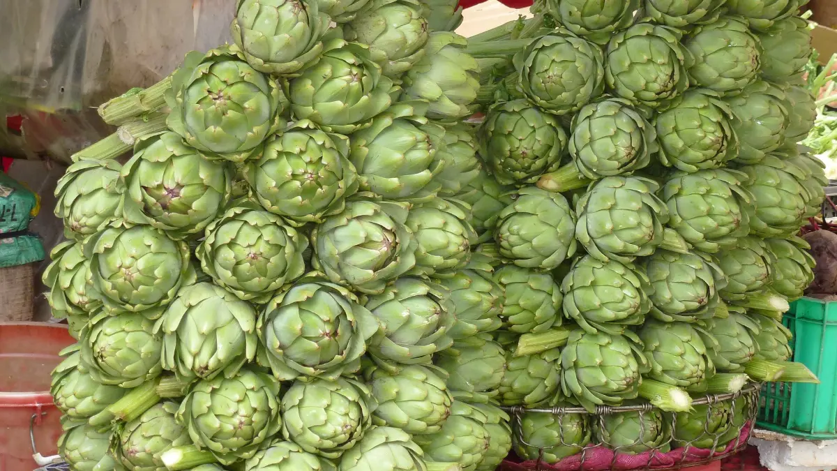 Artichokes at Dalat Market Fresh artichokes for sale at Dalat market