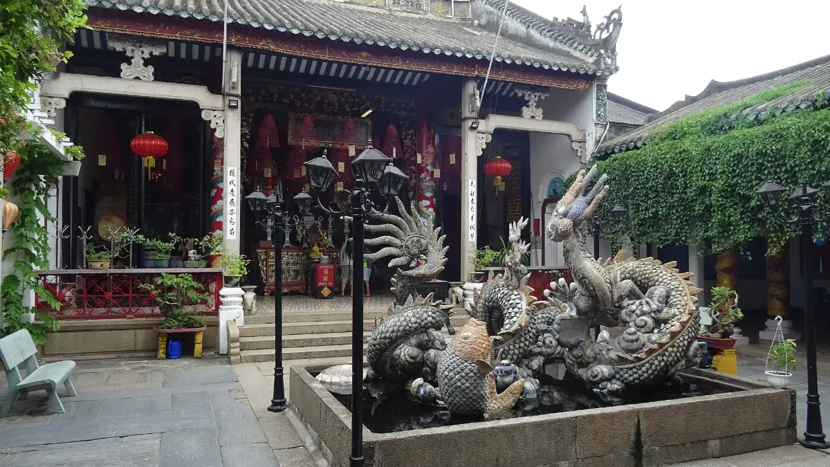 Cantonese Assembly Hall, Hoi An Main hall of the Cantonese Assembly Hall, Hoi An