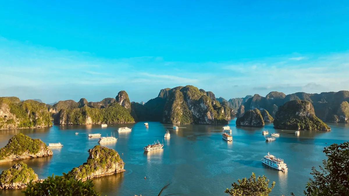 Hanoi – Ninh Binh – Halong Bay Tour 5 Days
