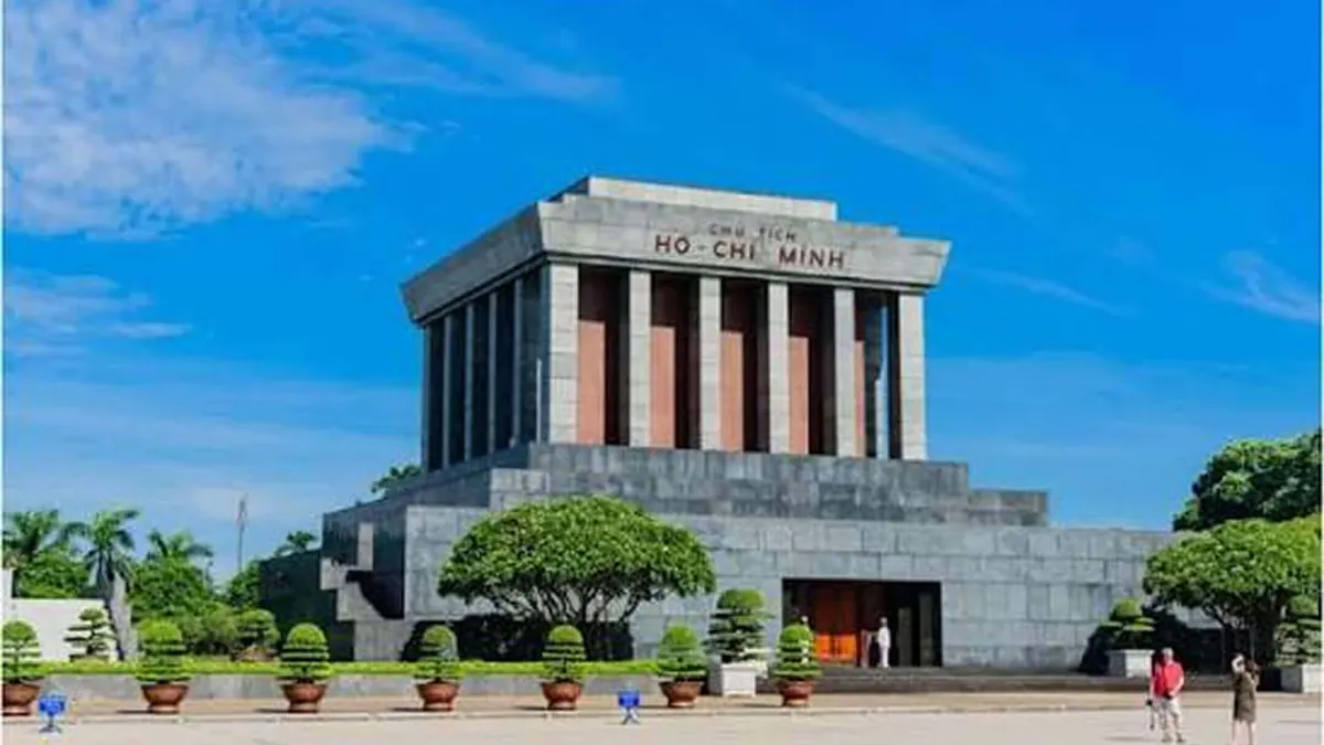 Ho Chi Minh Mausoleum: A Must-Visit Attraction in Hanoi – Complete Visitor Guide (2026)