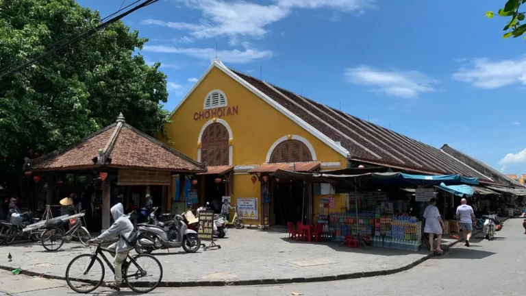 Hoi An Market: Local Life & Street Food in the Old Town