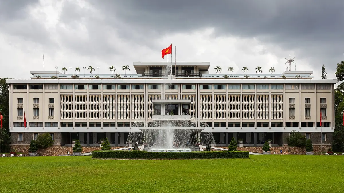 Independence Palace Saigon: Tickets, History & Bunker