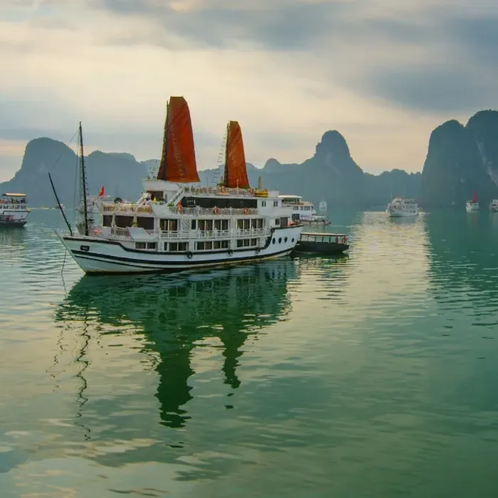 Vietnam Luxury Tours
