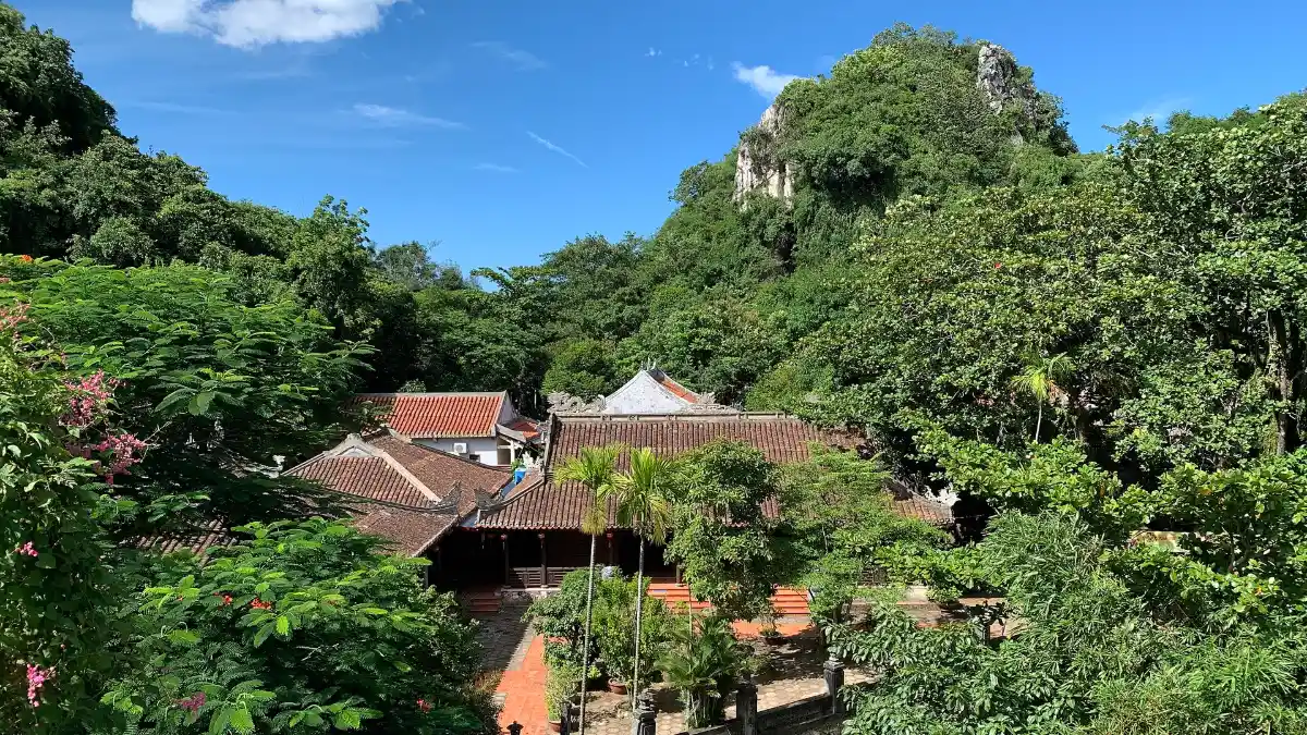 Marble Mountains Da Nang: Caves, Pagodas, Tickets & Tips