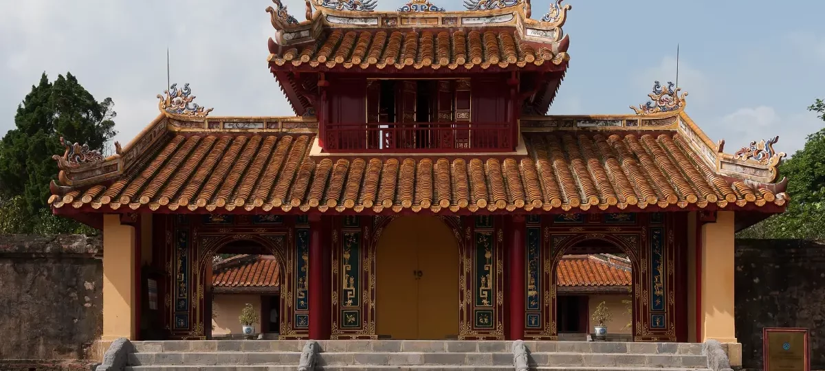 Pavilion and courtyard at the tomb of Emperor Minh Mang, Hue