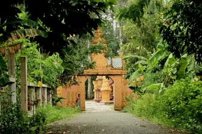 Khmer pagoda entrance