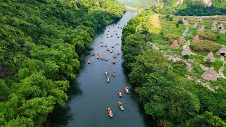 Ninh Binh Transportation: Hanoi to Ninh Binh & Getting Around (2026 Guide)