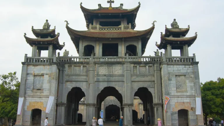 Phat Diem Cathedral: Vietnam’s Pagoda-Style Stone Cathedral in Ninh Binh (2026 Guide)