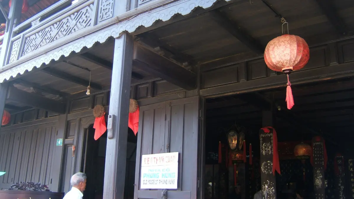 Phung Hung Old House Hoi An: 1780 Merchant House Guide