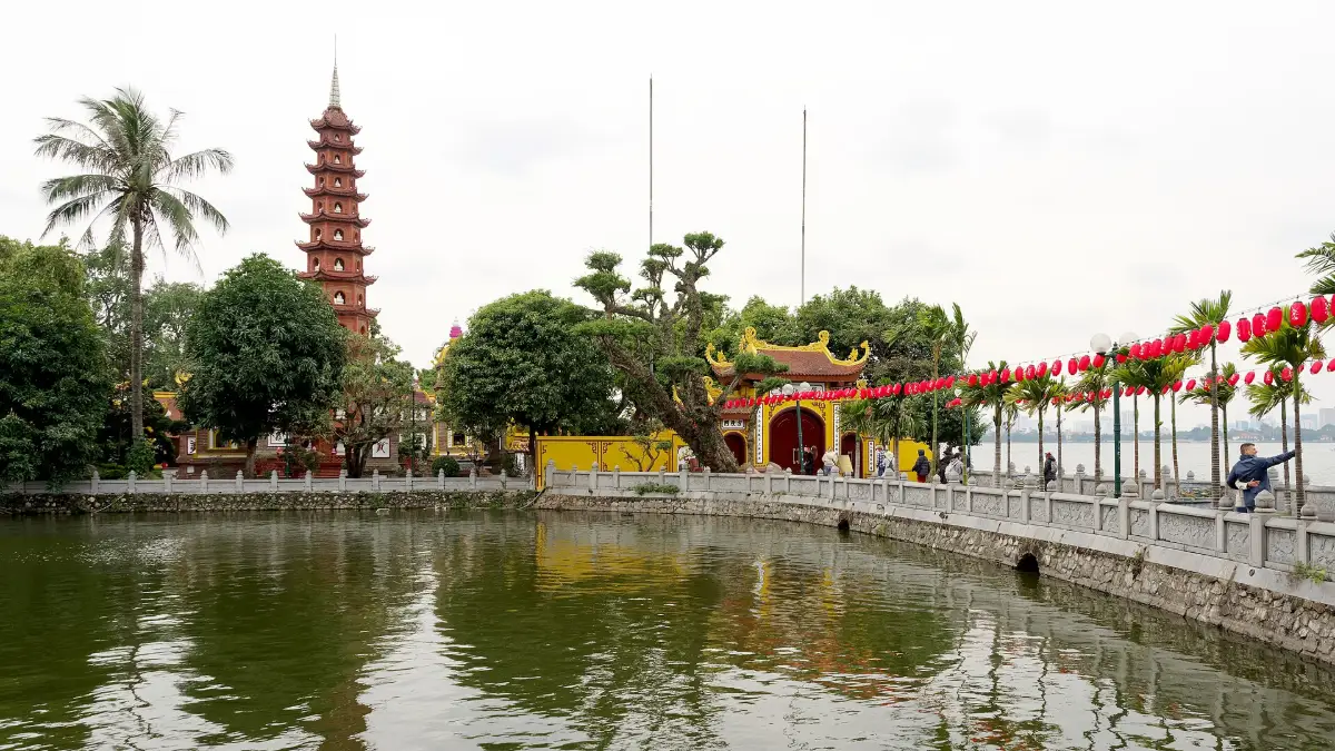 Tran Quoc Pagoda Causeway on West Lake Tran Quoc Pagoda on its small island linked to Thanh Nien Road by a causeway, West Lake, Hanoi